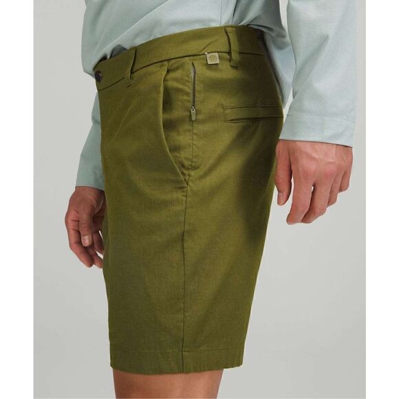 Lululemon Commission Classic-Fit Short 7 - Picture 3 of 6